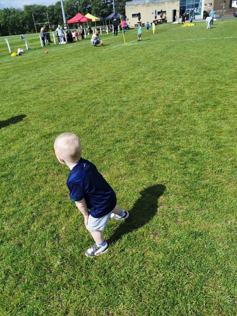 alba_gu_braith's tweet photo. Lucas first session at the wee wandies and he loved it ... 
@GWRFC_Official really good setup, hopefully the weather stays the same for the future lessons https://t.co/S3Auy4kVM1