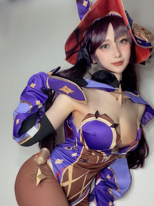 Twitterのコスプレ画像32