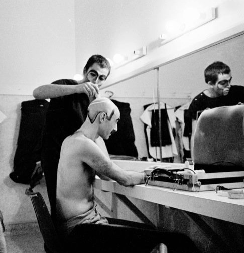 Happy birthday Tony Levin. Peter Gabriel helping Tony Levin 