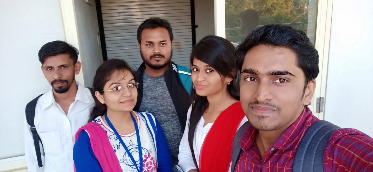 meenanikis's tweet photo. राजस्व की नींव हैं, यदि नींव कमजोर हुई तो राजस्व ढह जाएगा,
इसे मजबूत बनाइये मामाजी, cpct, ट्रांसफर policy, ग्रेड-पे दीजिए, मामाजी।
@ChouhanShivraj @GSRajput_18 @mprevenuedeptt @OfficeOfKNath @digvijaya_28 @News18MP 
#mppatwarisangh https://t.co/GX8qCrzfO3
