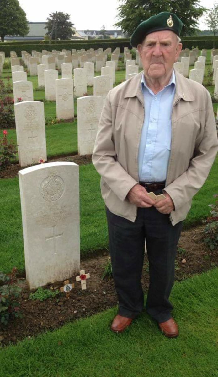 47_commandos's tweet photo. The very best of us
#DDay77 #47RMC https://t.co/15XtHcPKZN