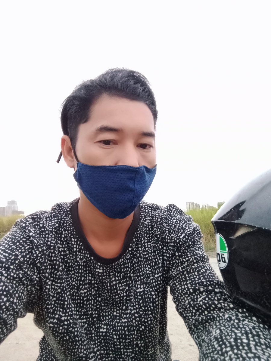 Makara49067985's tweet photo. តោះស្គាល់អត់ https://t.co/WRwZ7MBVh8