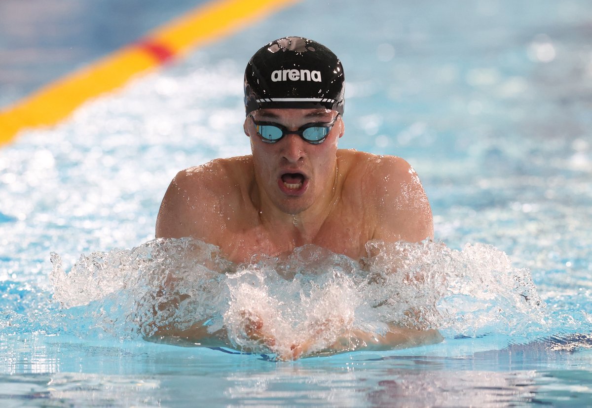 Some solid duels in the 200m Breaststroke races! 🙌

It's <a href="/MollyRenshaw/">mol renshaw</a> and <a href="/jameswilby/">James Wilby</a> who come out on 🔝 after four nip and tuck lengths in Glasgow #BSGM21