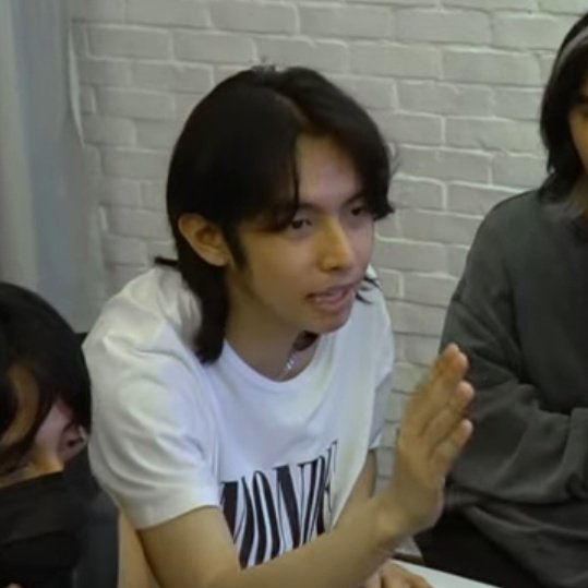 SarahnghaeSB19's tweet photo. mga A'tin na                 ako na nakaka
nag ttweet ng              sampung basa
interpretation              na pero di pa
nila sa poem               rin ma gets

@SB19Official #SB19 https://t.co/h7GT0cifNA