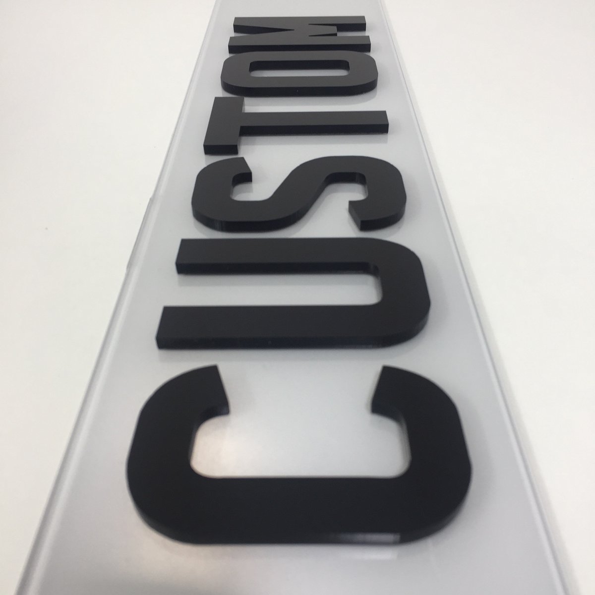 custom_number's tweet image. Our 4D personalised number plates are amongst our most popular style and create a magnificent look for your 🚘. Available in both 3mm and 5mm, both provide a bold and stylish statement. Buy at zcu.io/rgNr  #4dplates #customnumberplates #customplates #customreg #4dreg