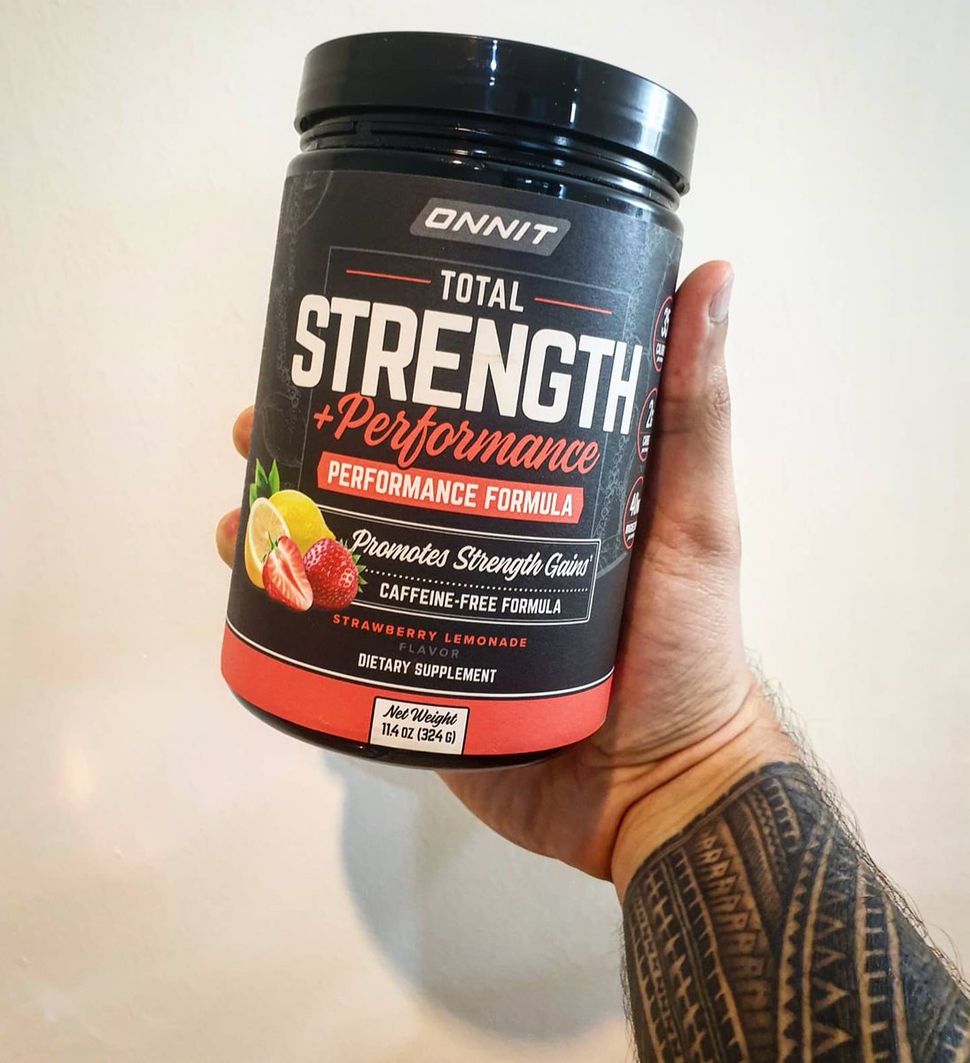 jay_sharma187's tweet photo. Biceps for the gram. 💪🏻 

Today's workout is powered by @Onnit  's Total Strength + Performance formula. Get 10% off yours with code JAY187. Link below. 💥

https://t.co/T9pgAXpYBF

#Onnit #GetOnnit https://t.co/9dAsjw4TAo