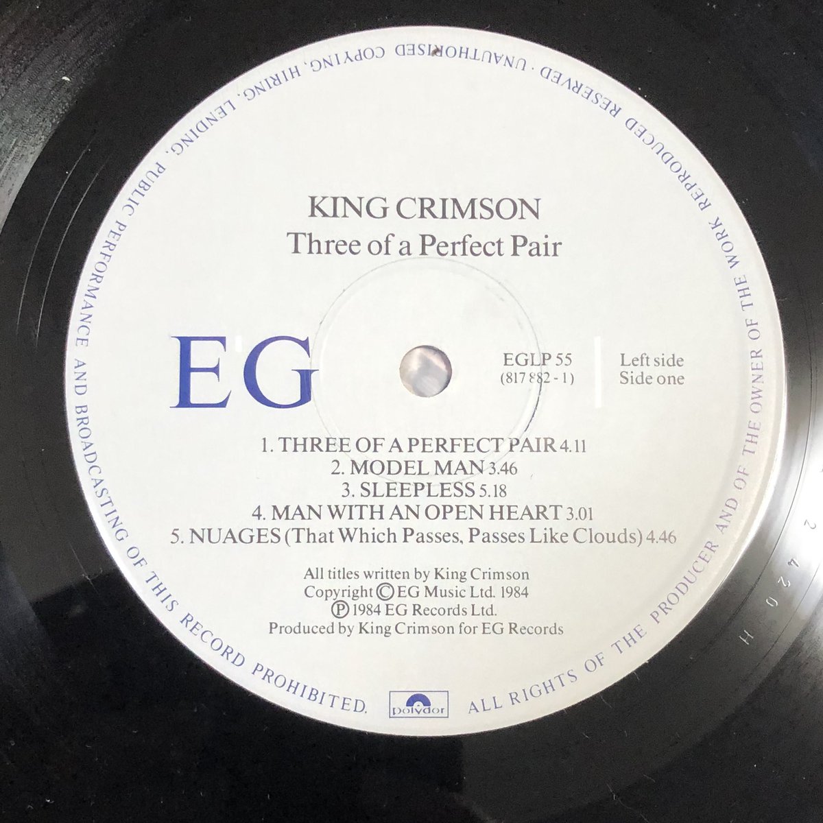 urbantango82's tweet photo. King Crimson/Three Of A Perfect Pair
A▽2 420 H 111
B//1▽420 H 113
本日はTony Levinのバースデー。
このアルバムでお祝い。
Happy Birthday Tony.
彼の出演したラ���ブを観た回数を調べてみた。
KC 81 84 95 2015 2018
ABWH 90
PG 88 94
Stick Men 2015
こんなに観てる!
#Tony_Levin https://t.co/ZduoaZ6sYk