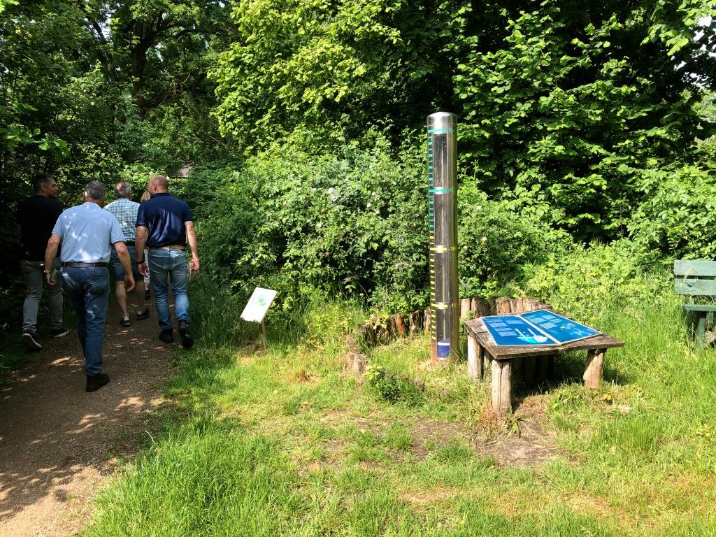 groot_ernest's tweet photo. Veldbezoek #LandmeerseLoop @gemGemertBakel @gemeente_boekel @aaenmaas 1. #natuurcentrum #DeSpecht #Handel, schitterende #heemtuin. @WNAaenMaas @DJMvD @GemertsNieuwsbl @Gemertsheem @EcodorpBoekel @DeBiezen_76 https://t.co/EG7qW09O7M