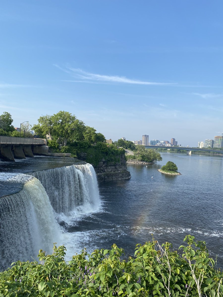 Let’s wish their is justice for Residential School Survivors and First Nations, Métis and Inuit kids today at the end of that rainbow. Help make it happen- contact your MP and tell them to vote yes on the motion tomorrow to stop Fed. litigation.
