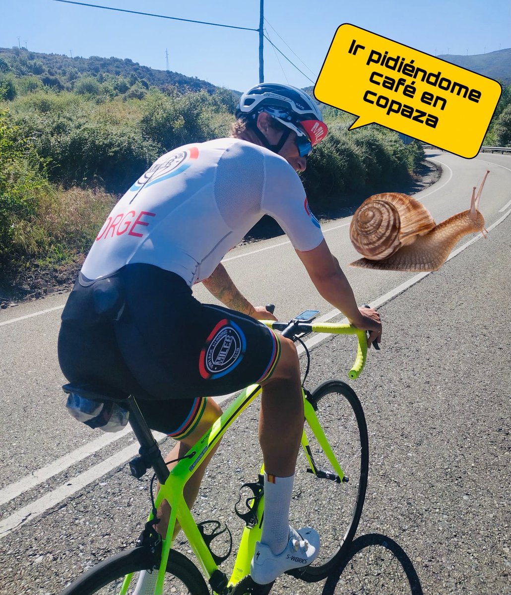 Delapuentejor's tweet photo. Hoy se me suben los caracoles 🐌 por los radios 🚴♂️ 😂😂😂
#felizdomingo
#paseoycafe
#milervintage
#milercycling
#milerstyle
#milersports
#milerdreams
#wearmiler
#bemiler
👉 https://t.co/uWHYicw96z https://t.co/Kk30CF3sHj