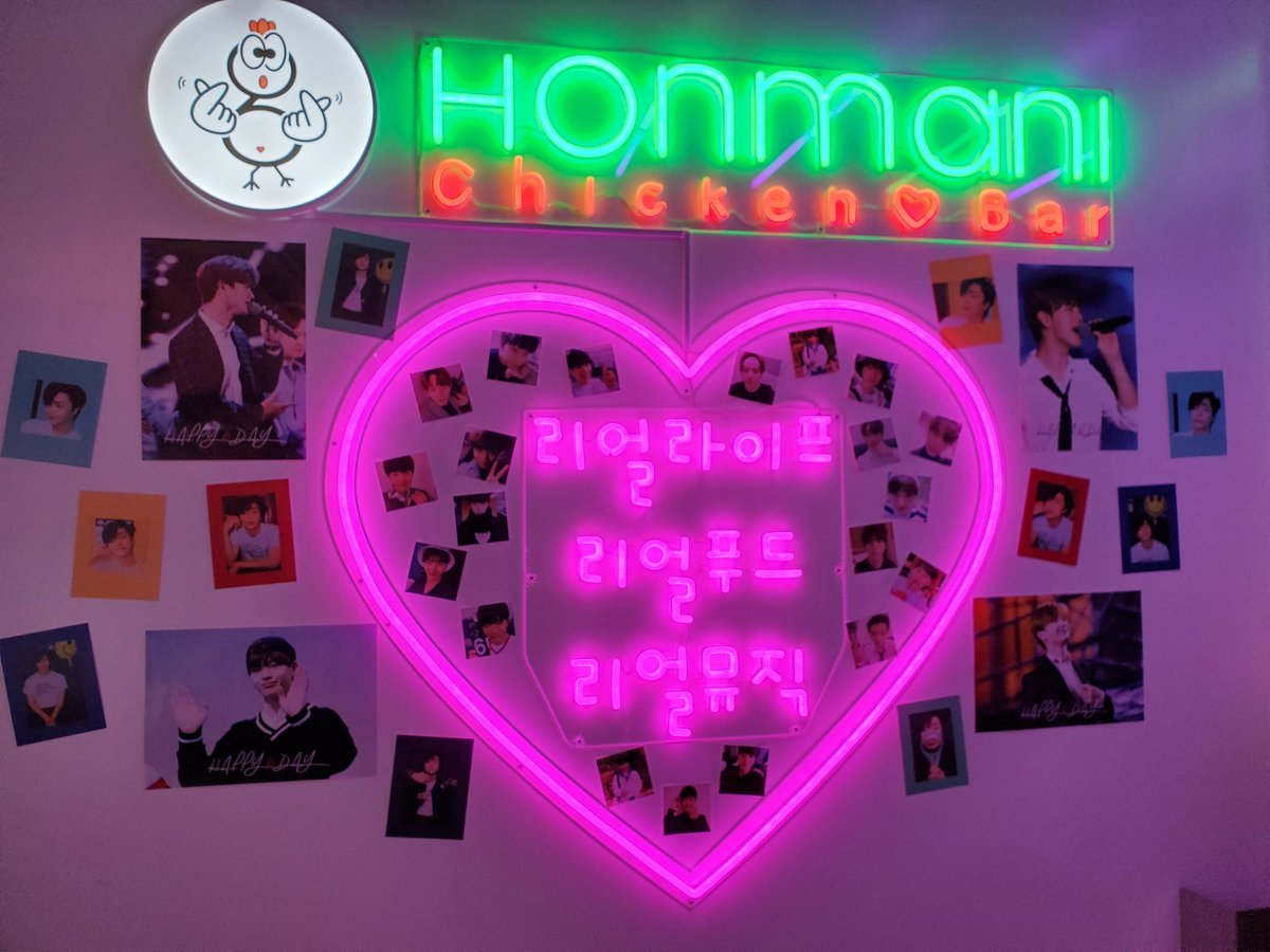 nanana_btob's tweet photo. 最終日に時間見つけて行ったら、なんと6人目ということで、マスクストラップ頂くことができました🥺
凛々しいソンジェが見れた6/6に6人目。
6️⃣づくしで幸せでした💕
@326_236 님@Happy_6SJ 様
@honmanichicken 様
閉塞的な毎日の中で元気が貰えるような素敵な企画ありがとうございました💙
#HAPPY6DAY https://t.co/0hxSUpc4CQ