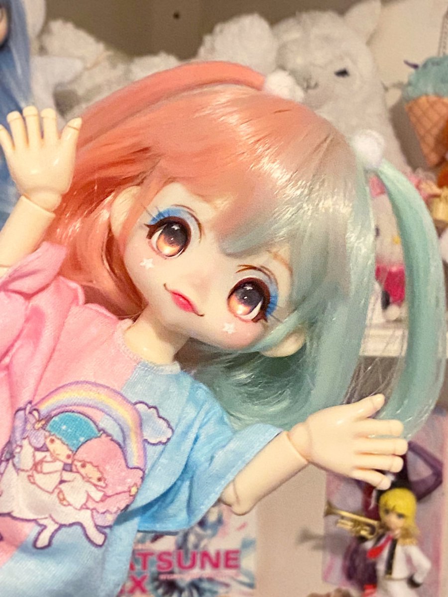 urbyfay's tweet photo. #kikipop #kikipopdoll #anime #animedoll #sanrio #sanriotwinstars #twinstars #littletwinstars #custom #customdoll #ooak #inseteyes #bjd #custombjd #ooakbjd https://t.co/rIblQ33FWz