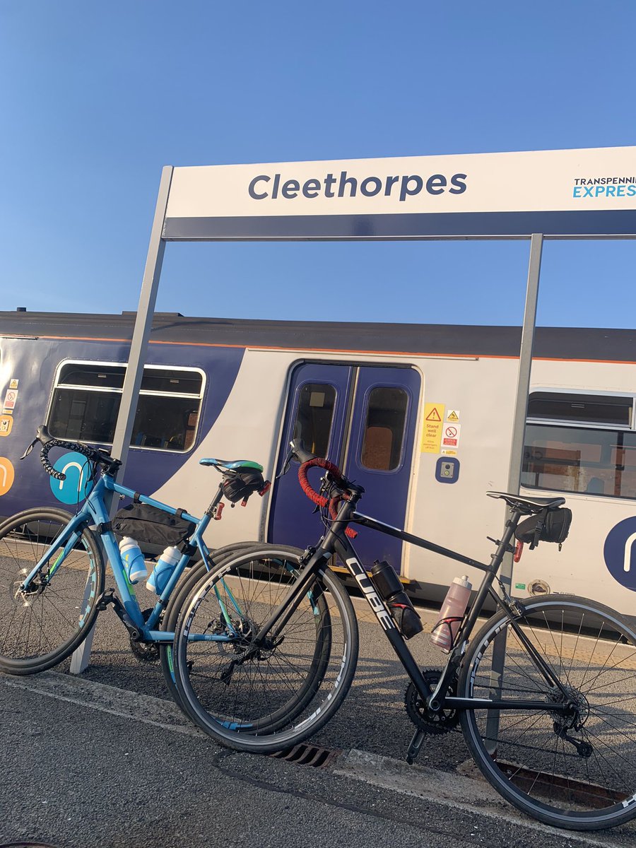 bec_mews's tweet photo. Thank you to @northernassist for their on-board cycle space. Making yesterday’s Sheffield to Cleethorpes’ same day round trip possible. Free and no need to book a space - would highly recommend when exploring new places by #bike. #7DaysOfCycling @WeAreCyclingUK https://t.co/CXTbOAAXgl