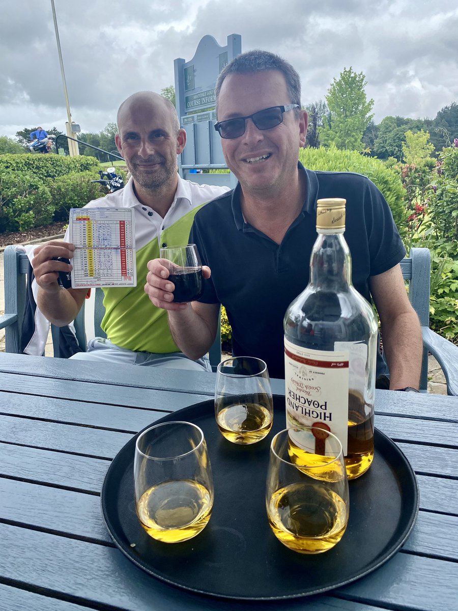 JamesHope_Gill's tweet photo. Congratulations to @TristanJEmbury for a hole-in-one today at @AbbeydaleGolf #thinned #golf https://t.co/pUkh5UyGCI