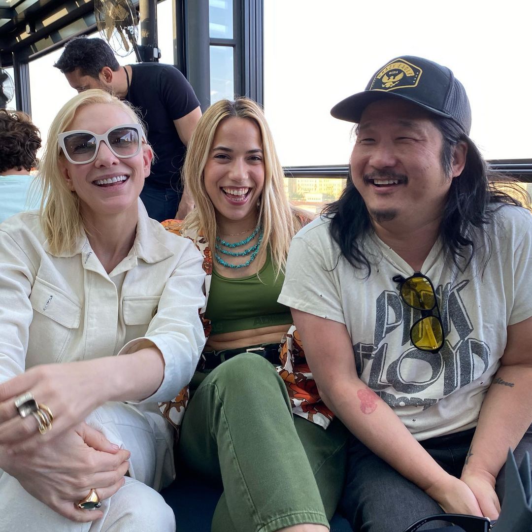 bestofcate's tweet image. Cate Blanchett enjoying the weekend in Budapest with the cast and crew of #BorderlandsMovie