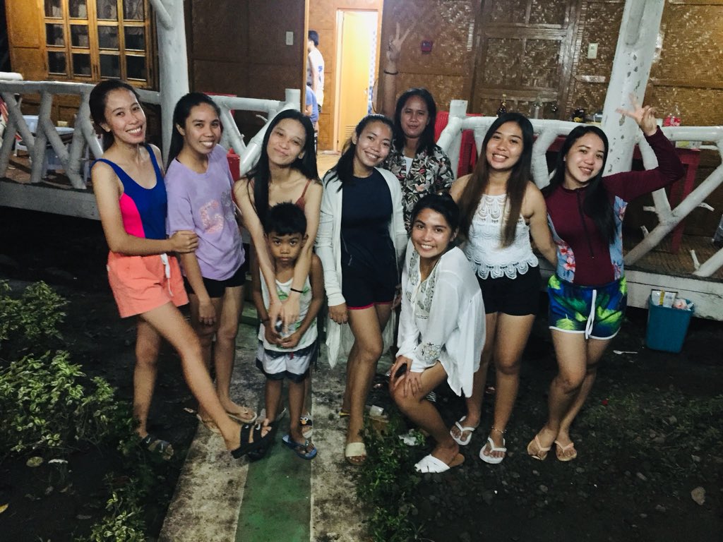 JeanKrys's tweet photo. TEAM ECRASH❤️💚 https://t.co/d0XLBEpXRe
