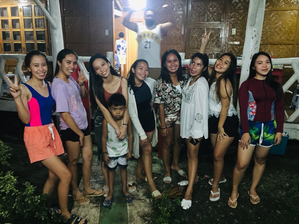 JeanKrys's tweet photo. TEAM ECRASH❤️💚 https://t.co/d0XLBEpXRe
