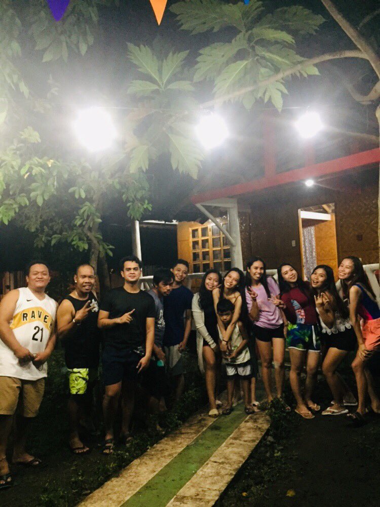 JeanKrys's tweet photo. TEAM ECRASH❤️💚 https://t.co/d0XLBEpXRe