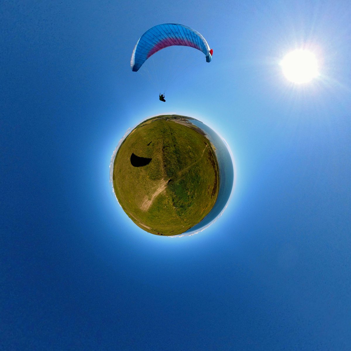Very good location <a href="/lowca/">beryl dockray</a> for #paragliders captured this #tinyplanet image while out walking.