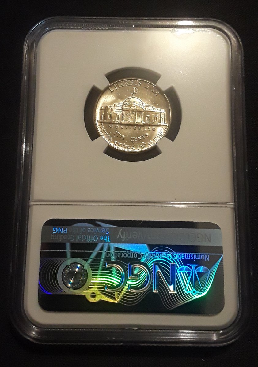 chadwicksirnio's tweet photo. Check out today's final Box Score prize! Click the link and get your guess in for your chance to win! #silver #WarNickel https://t.co/3N0LWSIdxL