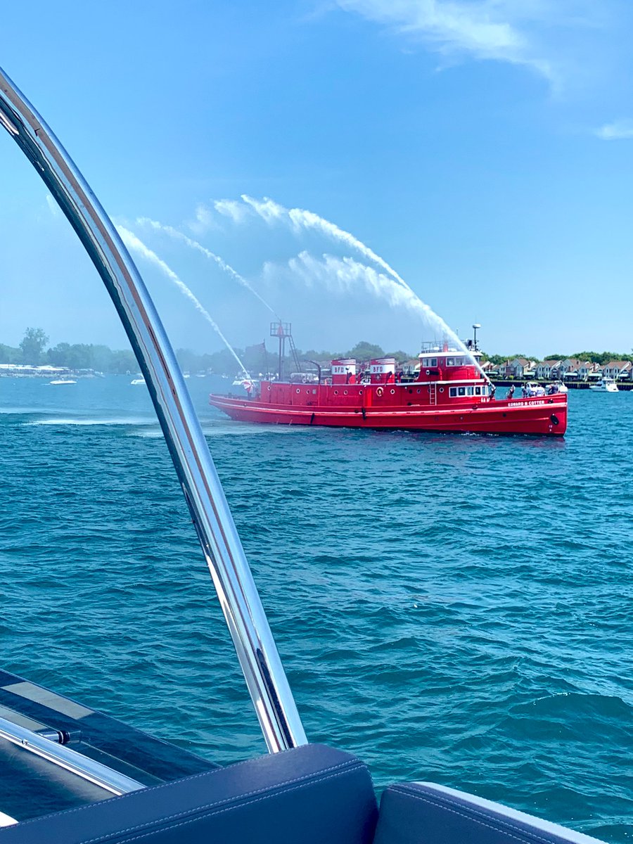 #EdwardMCotter #BuffaloFireDepartment #FireBoat