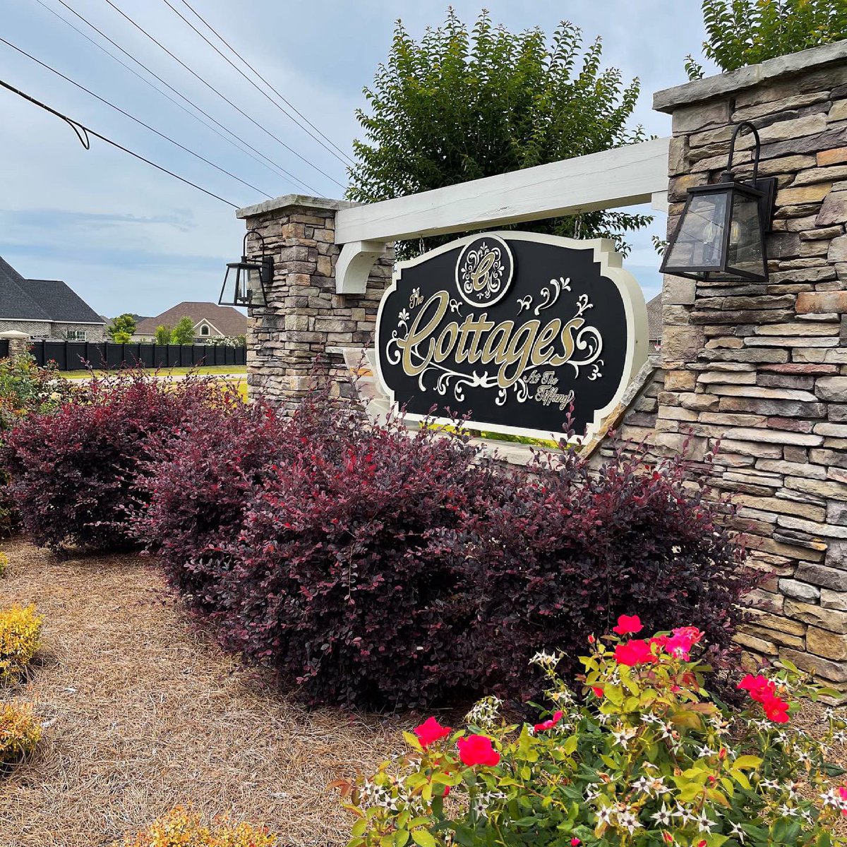 WchHomes's tweet photo. Some shots from the Cottages at Tiffany! #wch #wchhomes #newconstruction #yourhome #homesweethome #buildersofinsta #explorepage✨ #cottagesattiffany https://t.co/zyyWehLT4q