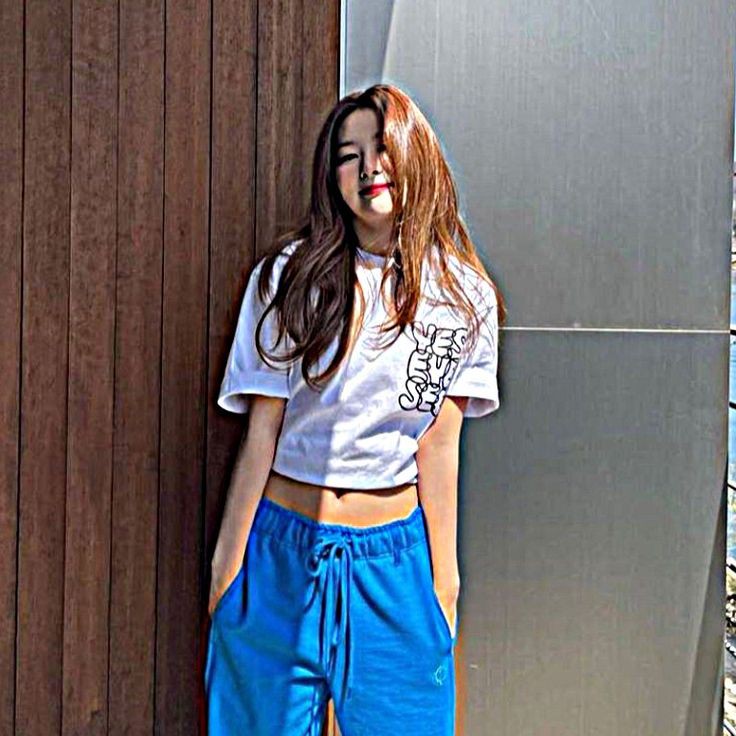 hii

Mutualan?Rt or like
fmbst?dm
#roleplayerindonesia
#Root
#roleplayerworld #roleplayerkpop #