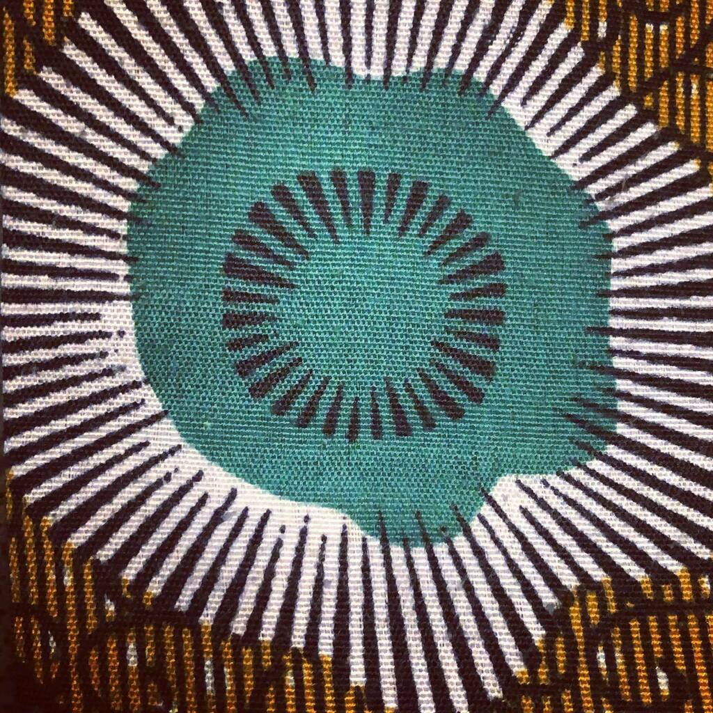Citenge cloth detail #africantextile #zambianfashion instagr.am/p/CPyAk7HLJA1/