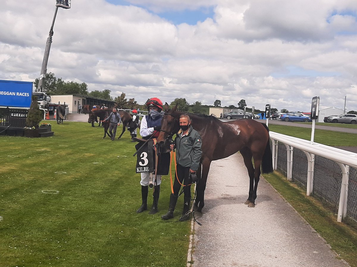 Irishracing.com Live tweet media