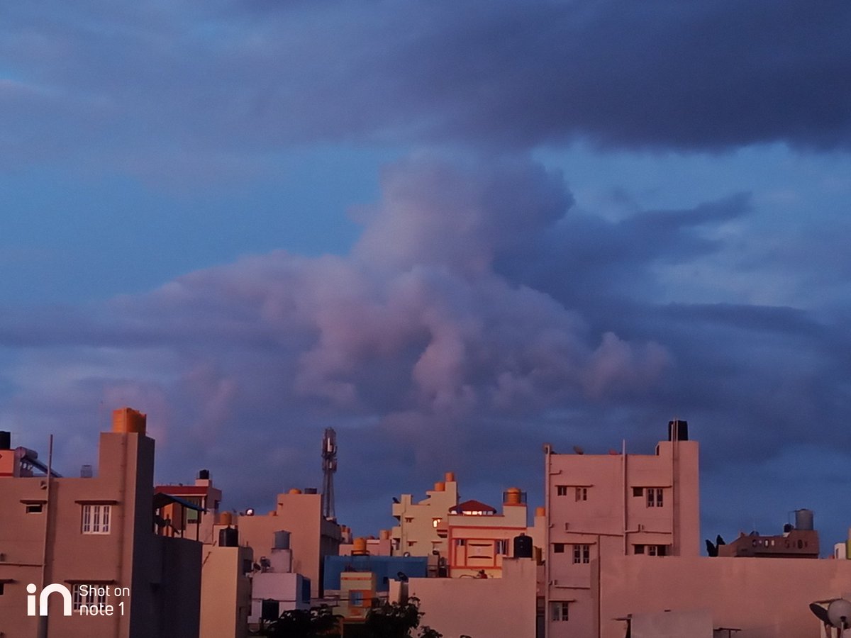RajeshHegdeBlr's tweet image. Evening &amp;amp; Night shots  
@Micromax__India
 #INNote1 #ClickINCrew