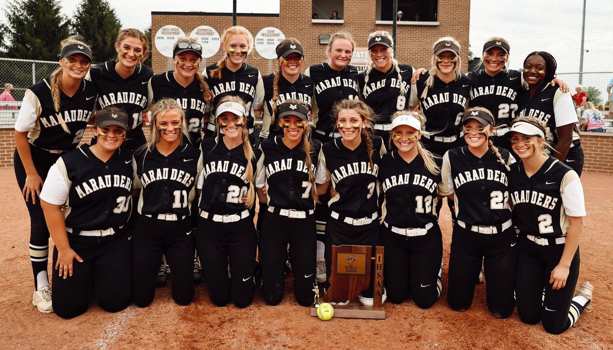rileyhasseld's tweet photo. so incredibly proud to be a marauder. no words for the season we just had or the way it ended. we did what no one thought we could. love these girls and this program🤍 https://t.co/4hSZb9QqPw