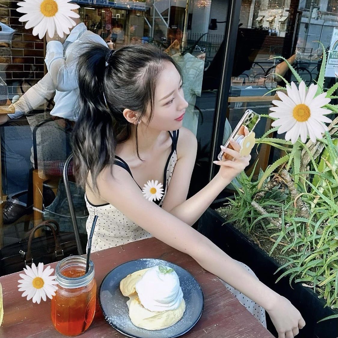 andooooodna's tweet photo. YoutuberのUchan美人過ぎるから見てほしい。顔面の暴力半端ない😭❤️❤️❤️ https://t.co/z2qN9QTKGO