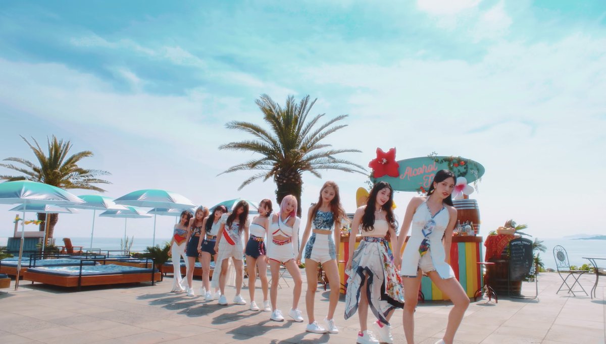 𝕔𝕙𝕒𝕠 Nomovie No1ife Timeline The Visualized Twitter Analytics