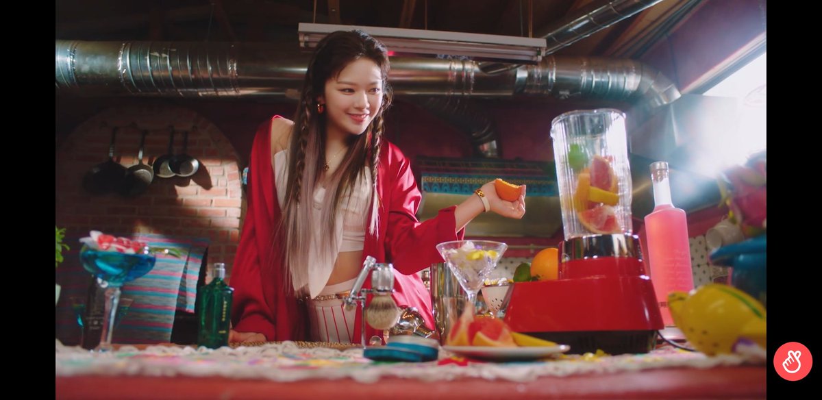 Yootiful0111's tweet photo. 유정연!!!!!!! https://t.co/o5Qmh4bnfX