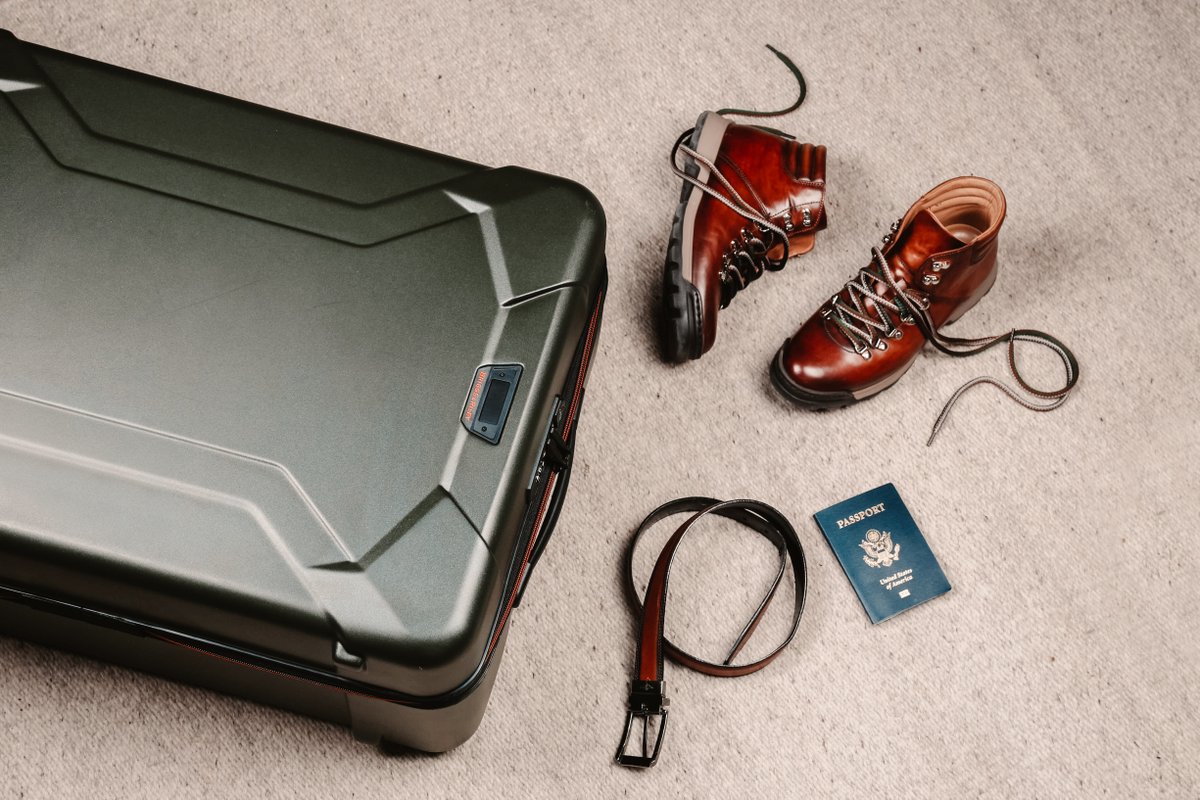 Briggs & Riley tweet media