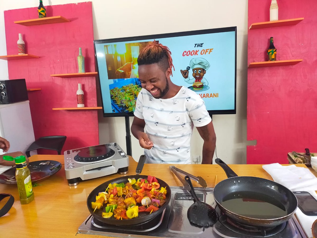 Lynnethebrand's tweet photo. Dj Stan nikama hiyo food imemfurahisha sana π cc @AlexKaraniKe @tv47ke
#TheCookOffwithKarani https://t.co/HSatyRny7J