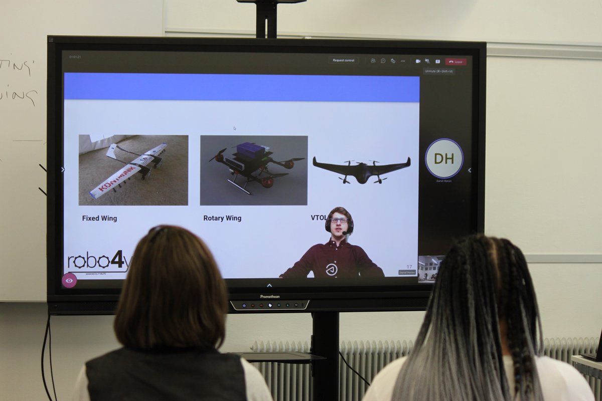 robo4you's tweet photo. This week our alumni held an introduction workshop on drones and how to program them to perform tasks autonomously. 
@DanielHonies @kola50011
#robo4you #drone #Autonomous #workshop https://t.co/wdSwrhc7v8