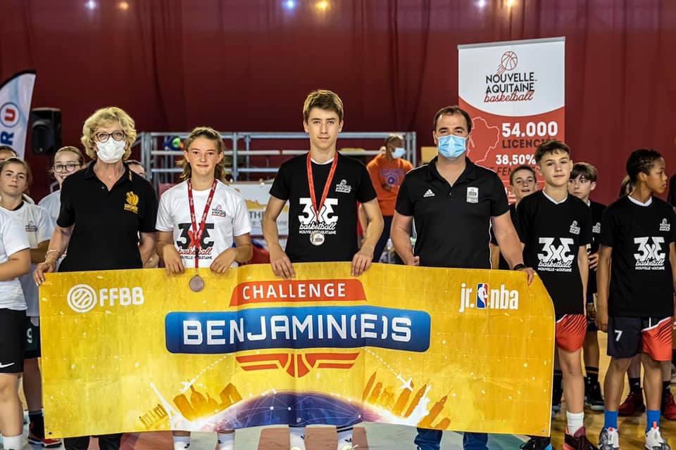 LigueBasketNAQ's tweet photo. #challengebenjamin Cognac, Orthez, Eyzerac accueillaient le Challenge Benjamin(e) avec les garçons et filles sélectionnés dans les comités. Les six vainqueurs sont qualifiés pour la finale nationale le 19 juin. A la clé : voyage aux Etats-Unis pour vivre une expérience NBA🥇✈️🏀 https://t.co/f2z3lobVTx