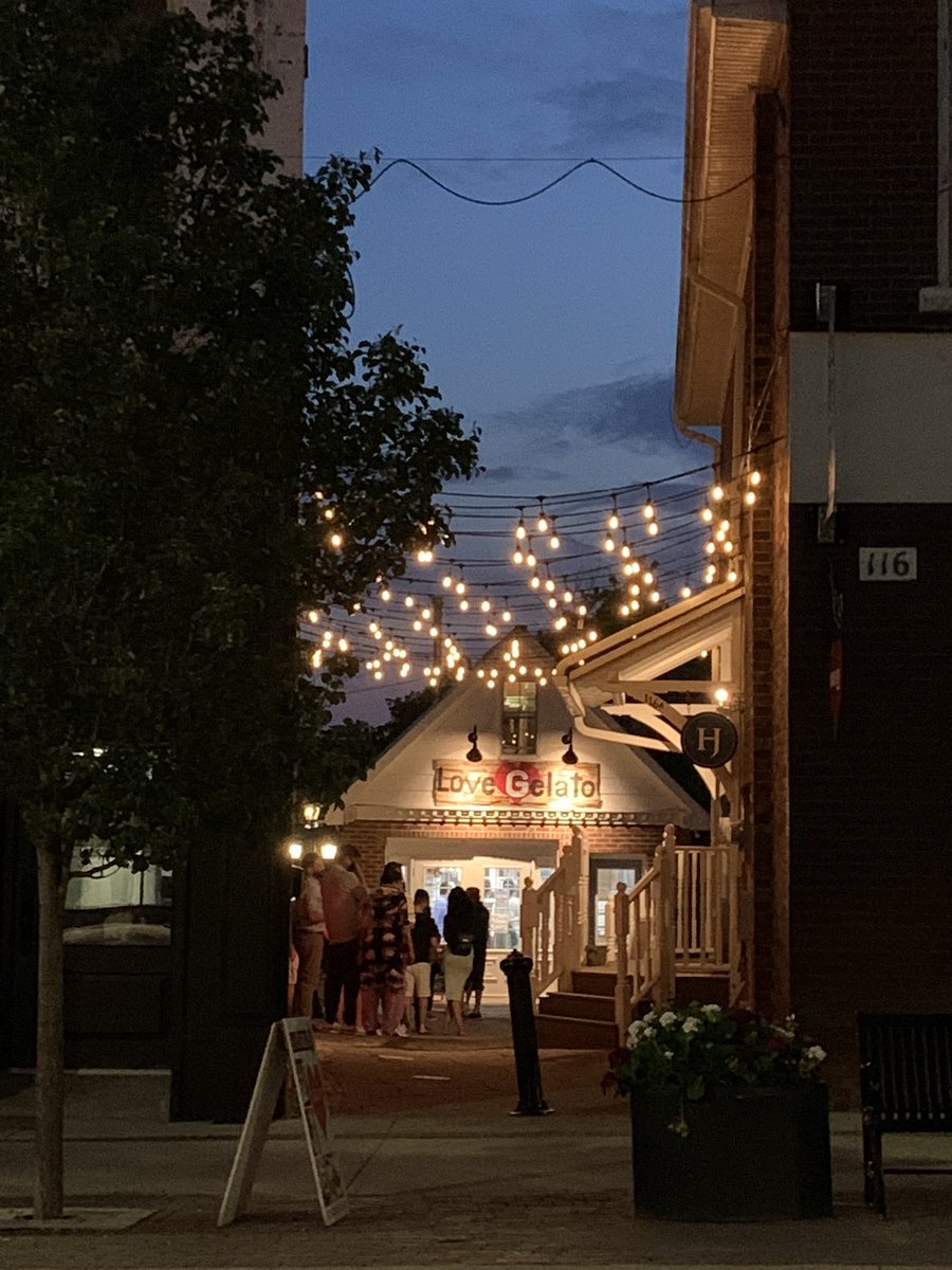 FinnSpirit's tweet photo. Travel to Italy may still be a bit of a dream but you can enjoy a taste of it close to home @love_gelato @MainMarkham @visitmarkhamca #markham #markhamlife #mymarkham #destinationmarkham #visitmarkham #markhammain #mainstreetmarkham #lovegelato #gelato https://t.co/YdtRRKhKje