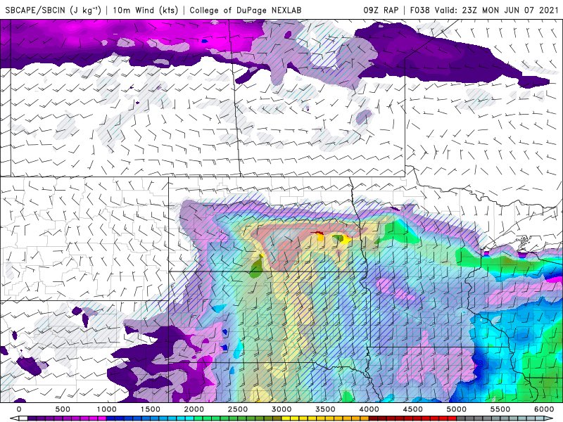 Severe weather looks likely across portions of Minnesota and North Dakota along the warm front tomorrow. Very large hail, a couple tornadoes, and isolated damaging wind gusts will be the main threat. #ndwx #mnwx #wxtwitter https://t.co/OGhsGbhQm6