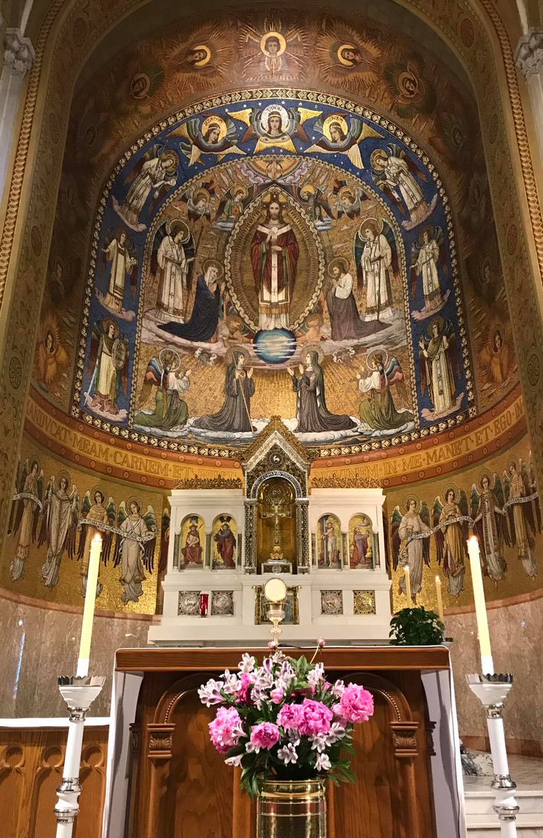 bspavocation's tweet image. Happy feast of Corpus Christi!
"Do not be anxious about anything, but in everything by prayer and supplication with thanksgiving let your requests be made known to God." Philippians 4:6
#CorpusChristi #clydechapel #CatholicTwitter