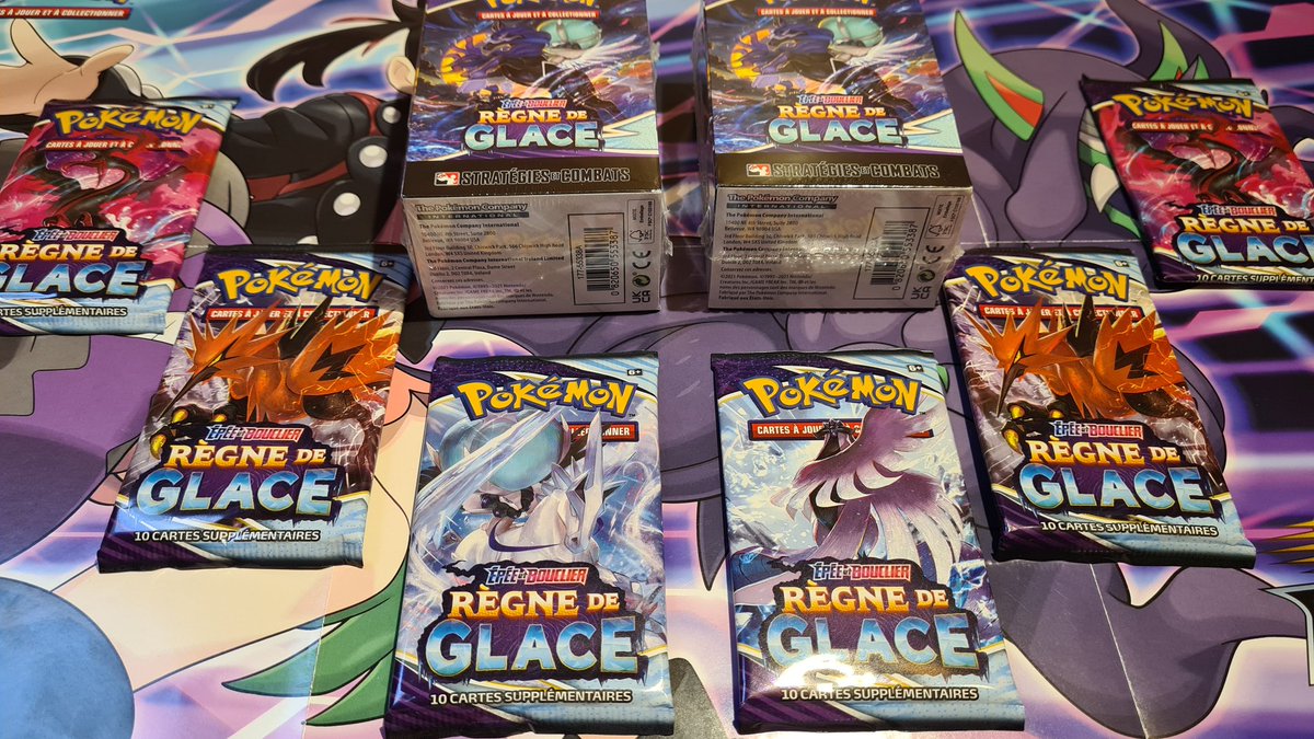 KevinKeldeo's tweet photo. Ouverture du kit d'avant-première EB6 Règne De Glace - Une Ouverture Flamboyante ! https://t.co/DRTdOqd3wL
#eb6 #pokemon #pokemontcg #PokemonGo #PokemonEpeeBouclier https://t.co/20v65MUHkA