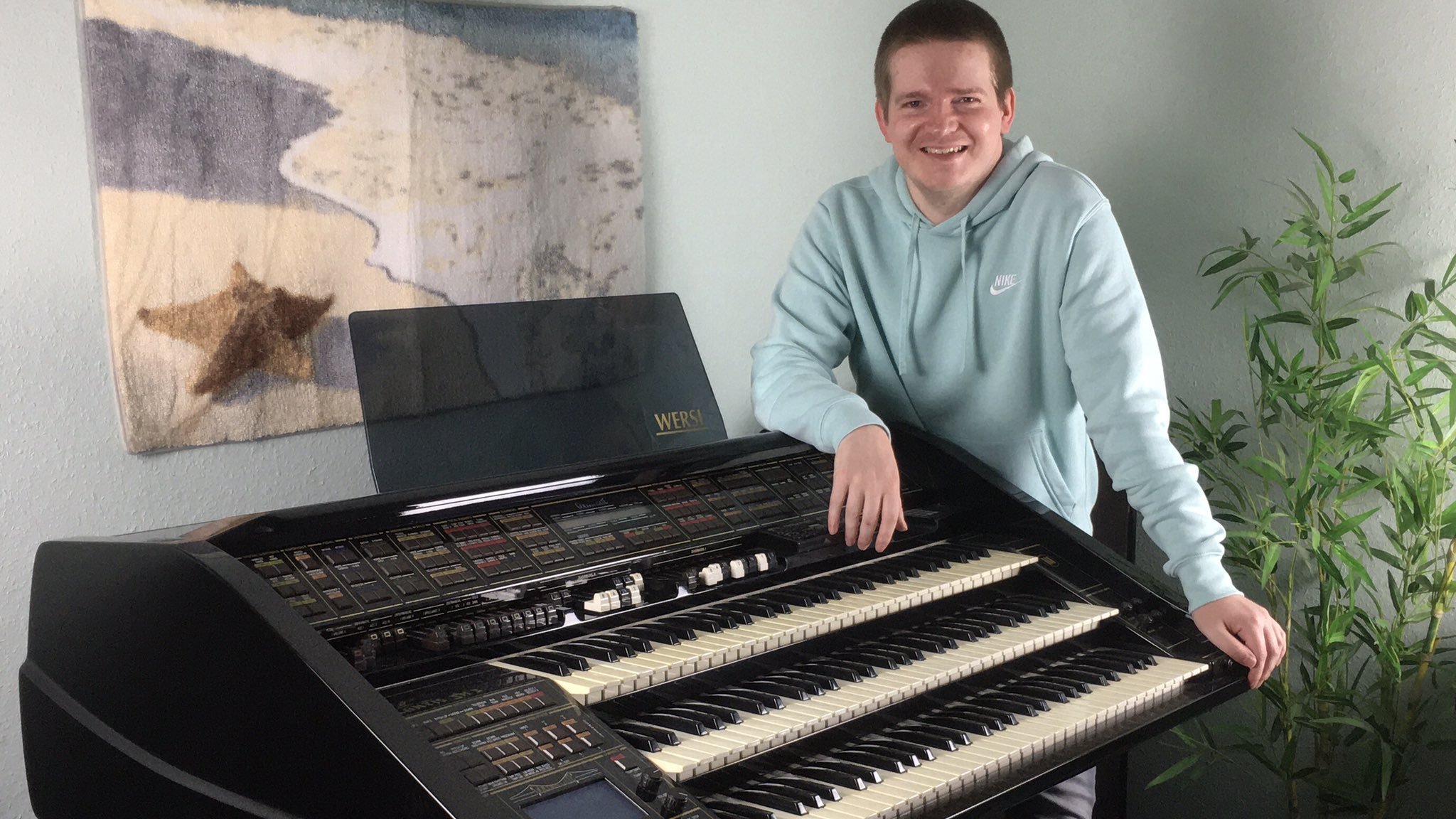 Wersi organ music deals