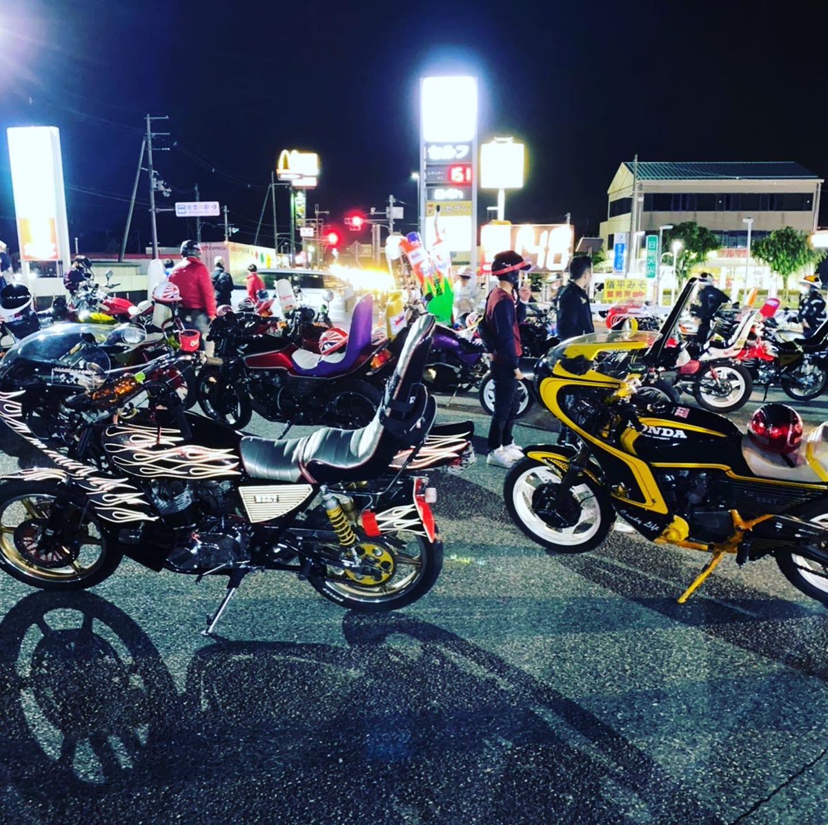 Ryu_400F's tweet photo. 滋賀県 追悼ツーリングお疲れ様でした！！
またお誘いお願いします🙇‍♂️🙇‍♂️
#追悼ツーリング
#音職人
#センバツ
#70GROUP https://t.co/jZfdO1GtNd