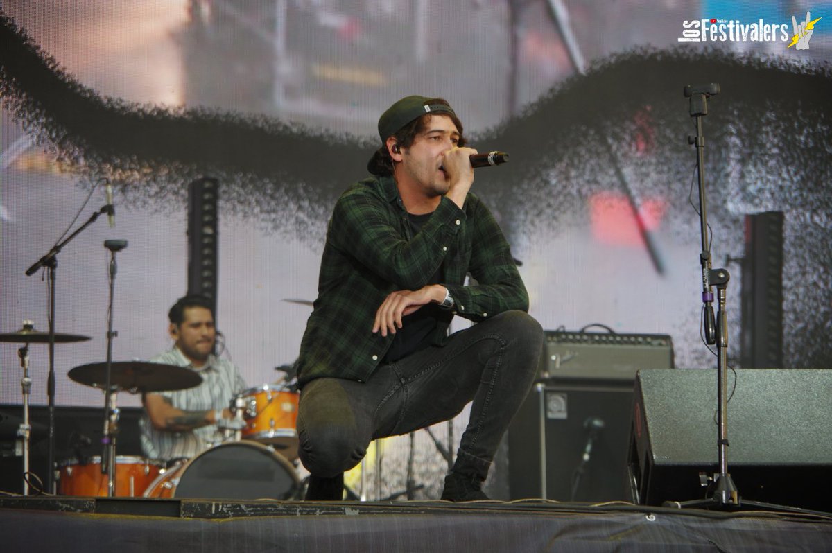 losfestivalers's tweet photo. El fin de semana pasado @Rockinsite, nos hizo regresar a nuestra pubertad con sus canciones 😎
https://t.co/FT41DWRcwX
Ve a ver nuestra reseña de su #autoconcierto con Bengala y checa las fotos de nuestro querido Ángel Sánchez 👌 https://t.co/BXazZgANxw