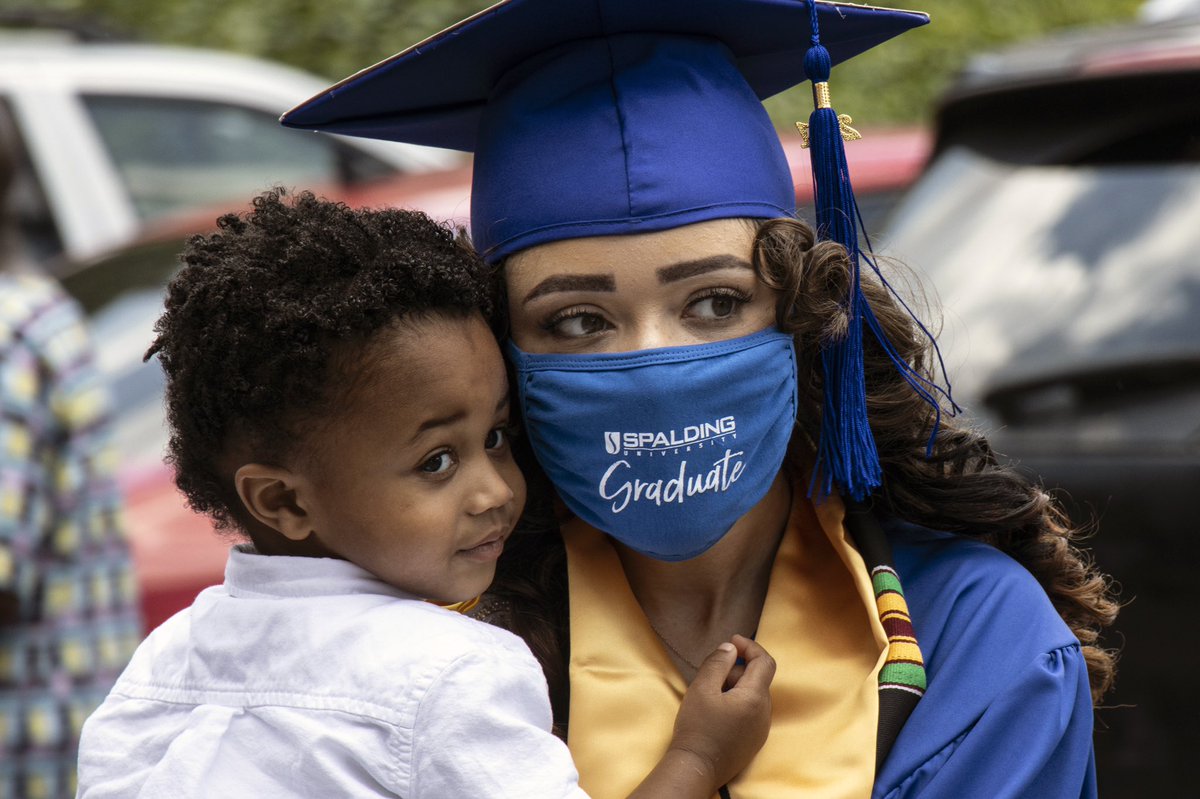 SpaldingU's tweet image. What an incredible few days celebrating our 2020 and 2021 graduates! Yesterday, we held ceremonies for Business, Communication, Psychology and Social Work.