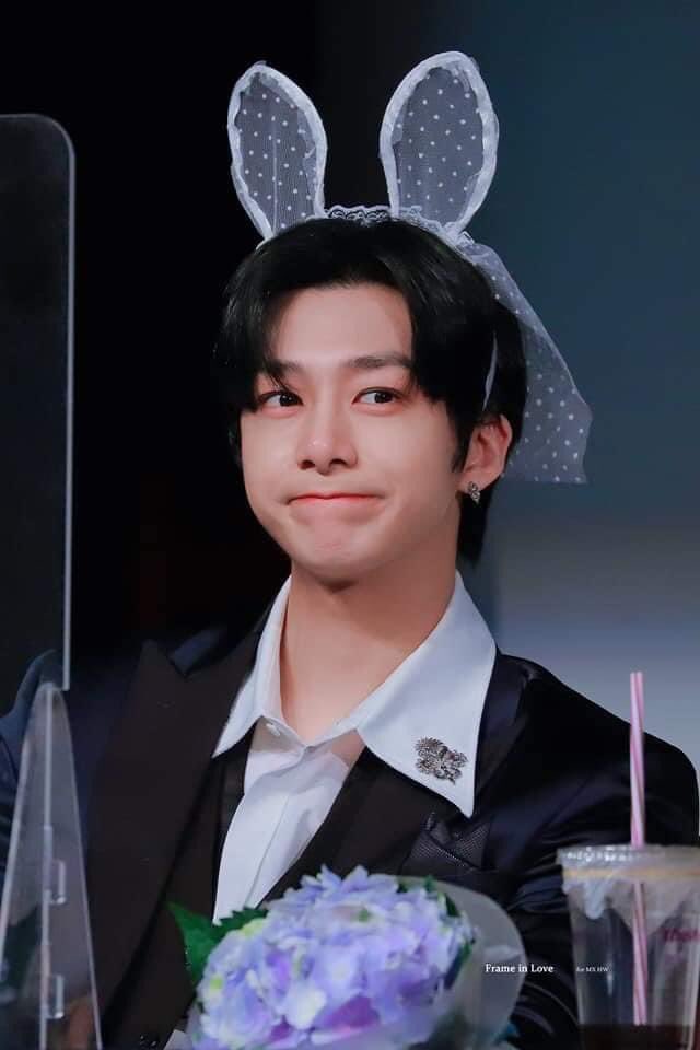 skzlove25's tweet photo. Post para apreciar la Belleza de #Hyungwon. ๐
#MonstaXbestgroup #MONSTAX #MonstaXAreOneOfAKind https://t.co/eQnrUXLL0M