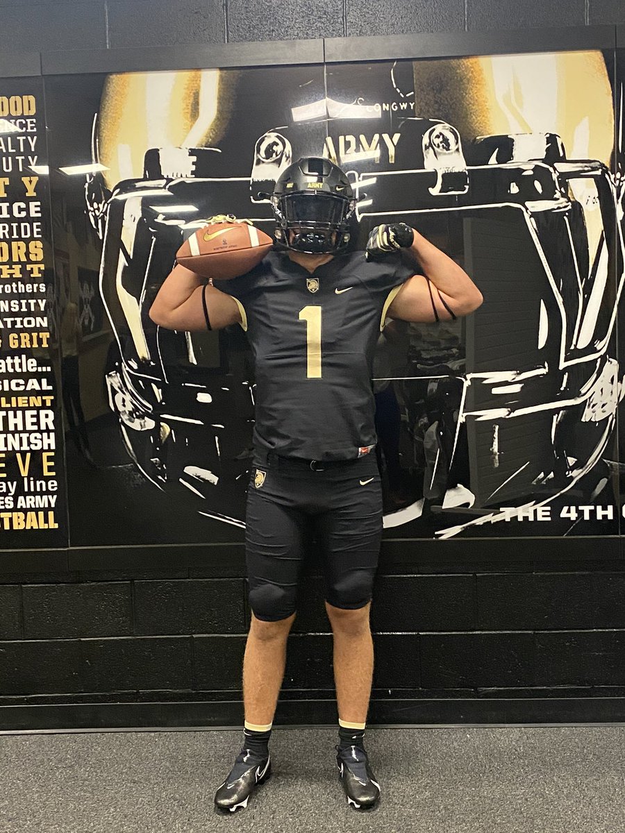 cooperwilk2's tweet photo. After a great visit, I will be announcing my commitment to @ArmyWP_Football !!!!! Huge thank you to @CoachJeffMonken @CoachDDixon @coachbrentdavis @DrinkallCoach @MikeViti Excited to get to work!!!!!!! @johnnywilk_john @footballCudas #BEATnavy #NCOT #22Brothers https://t.co/WydD1eZpK6