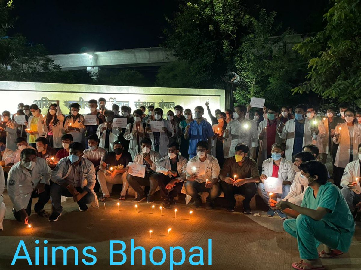RDA_AIIMSBHOPAL's tweet photo. RDA AIIMS Bhopal supports and stands with Junior Doctors of MP for their genuine demands. We request the authorities to fulfill the demands without delay. #rdaaiimsbhopal #prabhuramchoudhary #VishwasSarang #ShivrajSinghChouhan #Covid19India #cmmp #jdamp #faima_india #fordaindia https://t.co/t69Wx1IpdO