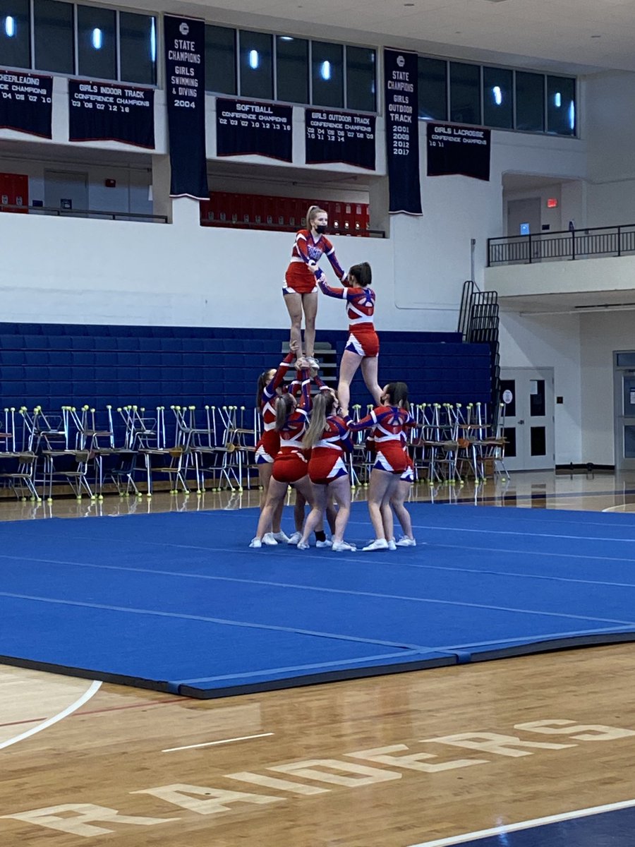 TMHS_Athletics's tweet image. Good work from Redmen Cheer at the MVC Championships